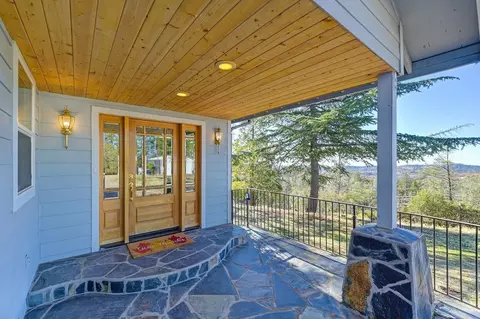 Exterior - 850 Gentry Ln, Colfax, CA 95713 photo 1 of 15