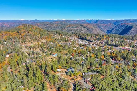View/Area - 850 Gentry Ln, Colfax, CA 95713 photo 5 of 5