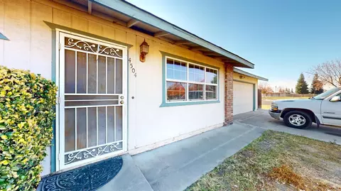 4504 Stella Ave, Keyes, CA 95328 photo 2