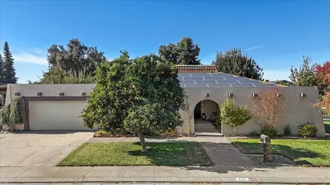 375 Oak Ave, Ripon, CA 95366 photo 1