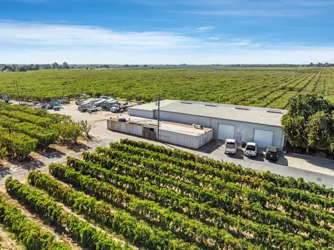 8400 Handel Rd, Lodi, CA 95240 photo 1