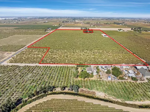 8400 Handel Rd, Lodi, CA 95240 photo 2
