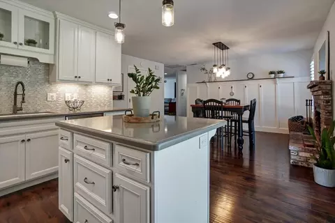 Kitchen - 116 Perraud Dr, Folsom, CA 95630 photo 2 of 3