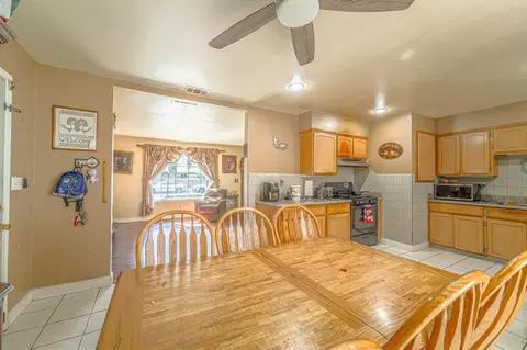 Dining - 1529 Pelton Ave, Modesto, CA 95351 photo 1 of 1