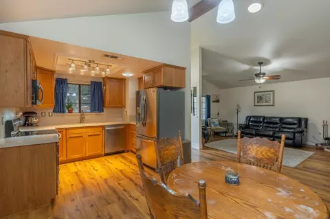 4021 Timahoe Dr, Modesto, CA 95356 photo 13