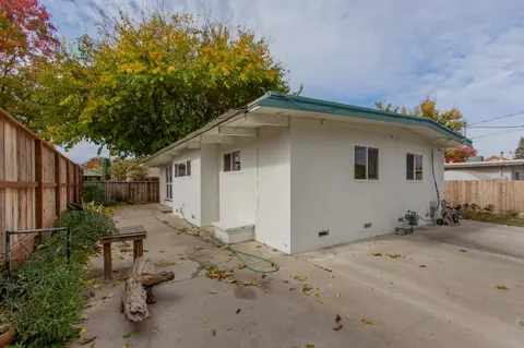622 Hudson Ln, Modesto, CA 95351 photo 28