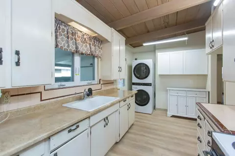 622 Hudson Ln, Modesto, CA 95351 photo 12
