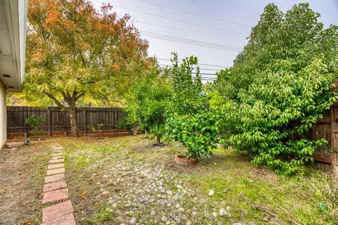 4220 Waymar Ct, Carmichael, CA 95608 photo 39