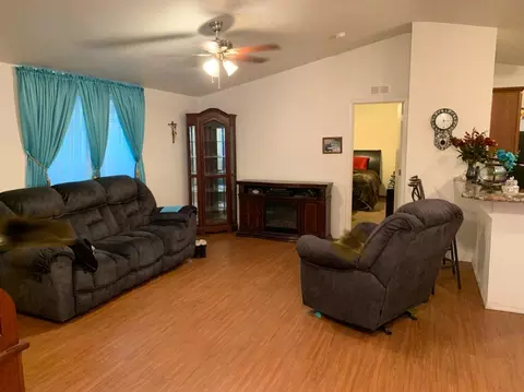 Living - 70 Clipper Ln, Modesto, CA 95356 photo 1 of 2
