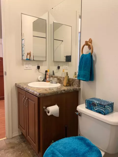 Bath - 70 Clipper Ln, Modesto, CA 95356 photo 7 of 8