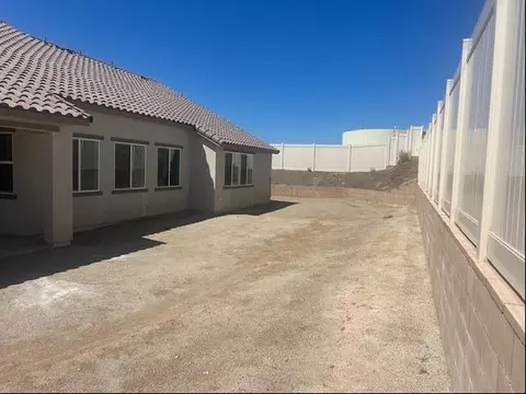 18436 Park Mountain Dr, Riverside, CA 92508 photo 9
