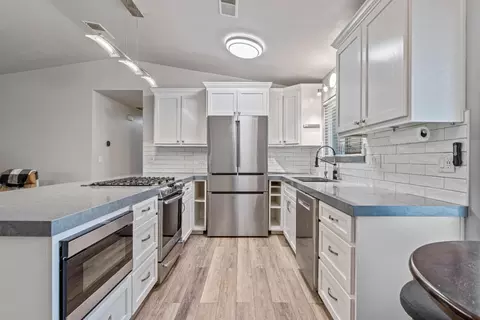Kitchen - 1600 Brixton Ln, Modesto, CA 95356 photo 6 of 12