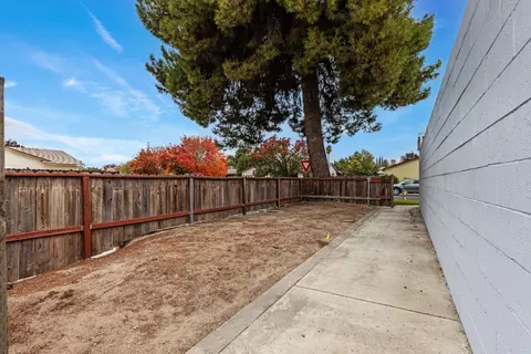 Exterior - 1600 Brixton Ln, Modesto, CA 95356 photo 5 of 18