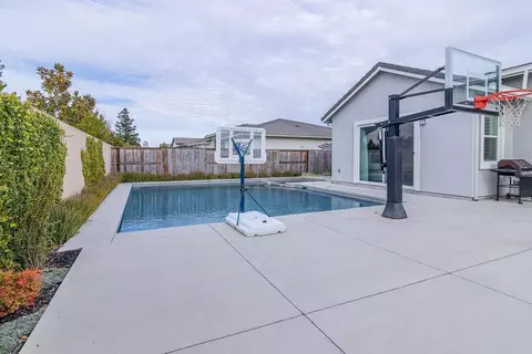 2525 Stone Meadow Rd, Turlock, CA 95382 photo 38