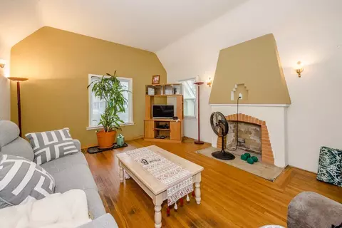 600 1st St, Winters, CA 95694 photo 9