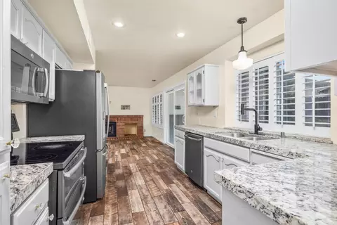 2212 Shadowbrook Way, Modesto, CA 95351 photo 18