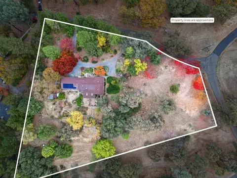 1028 Woodridge Rd, Placerville, CA 95667 photo 6