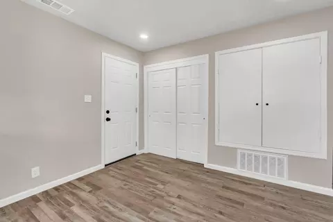 702 Milestone Dr, Lathrop, CA 95330 photo 14