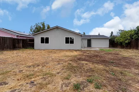 702 Milestone Dr, Lathrop, CA 95330 photo 36