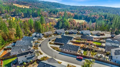 153 Berriman Loop, Grass Valley, CA 95949 photo 16