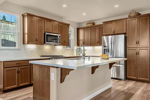 153 Berriman Loop, Grass Valley, CA 95949 photo 5