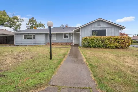 3056 Stanton Cir, Carmichael, CA 95608 photo 3