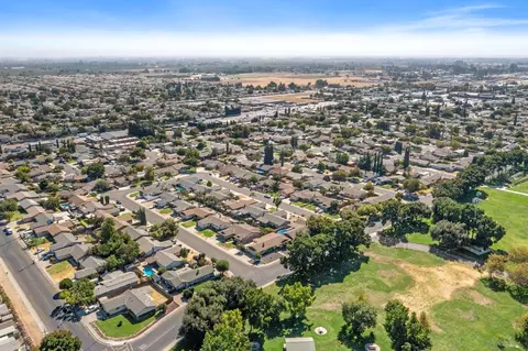 View/Area - 1938 Rose Ave, Ceres, CA 95307 photo 9 of 10