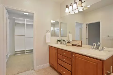 2359 Pepper Tree Ln, Manteca, CA 95336 photo 4