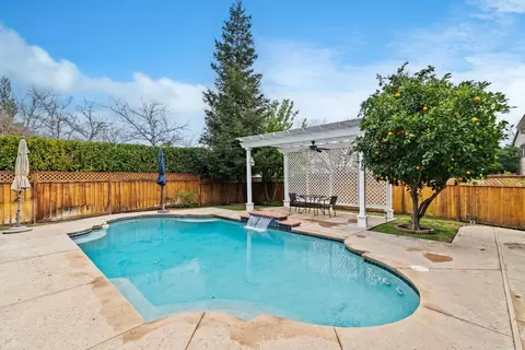 Exterior - 2784 Redbridge Rd, Tracy, CA 95377 photo 12 of 20