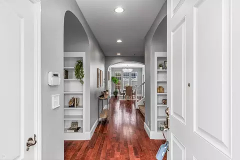 Entry Way - 2784 Redbridge Rd, Tracy, CA 95377 photo 1 of 15