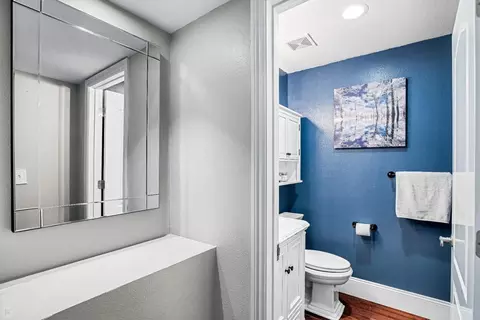 Bath - 2784 Redbridge Rd, Tracy, CA 95377 photo 1 of 10