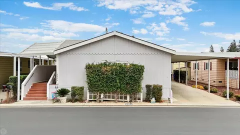 3904 Waimea Ln, Modesto, CA 95355 photo 2