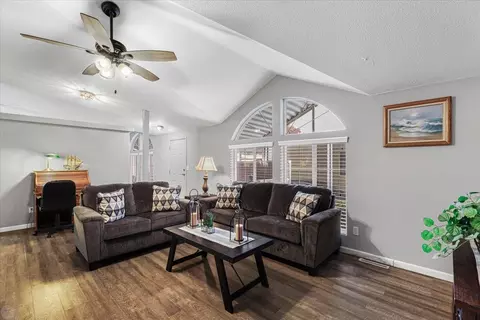 3904 Waimea Ln, Modesto, CA 95355 photo 12