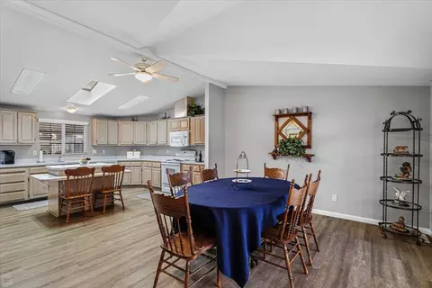3904 Waimea Ln, Modesto, CA 95355 photo 20