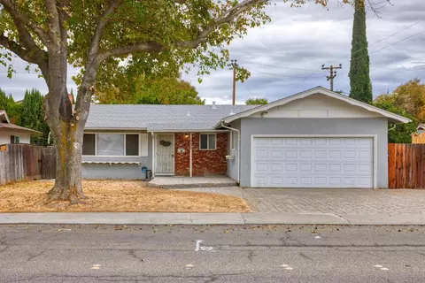 2730 Balboa Dr, Tracy, CA 95376 photo 1