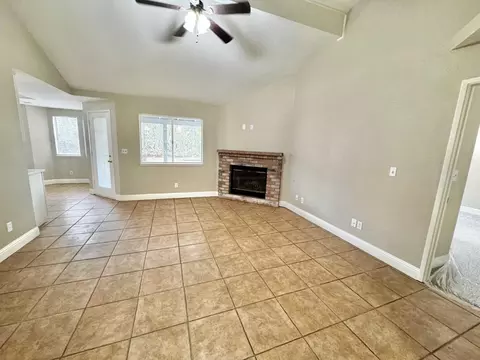 1933 Boise Ave, Modesto, CA 95358 photo 2