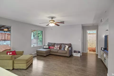 Living - 1134 Kestrel Dr, Patterson, CA 95363 photo 1 of 2