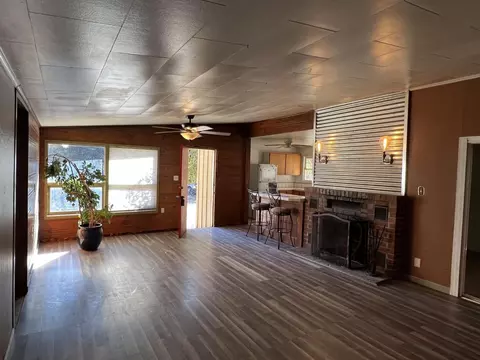 Living - 18239 Climax Rd, Jackson, CA 95642 photo 2 of 4