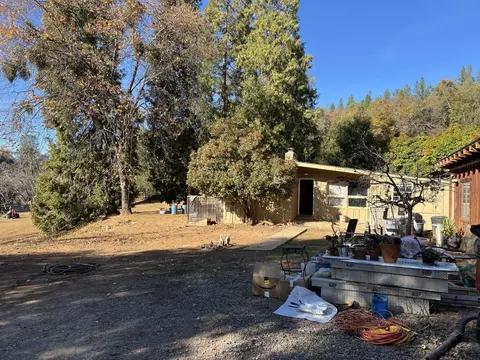 Exterior - 18239 Climax Rd, Jackson, CA 95642 photo 19 of 20