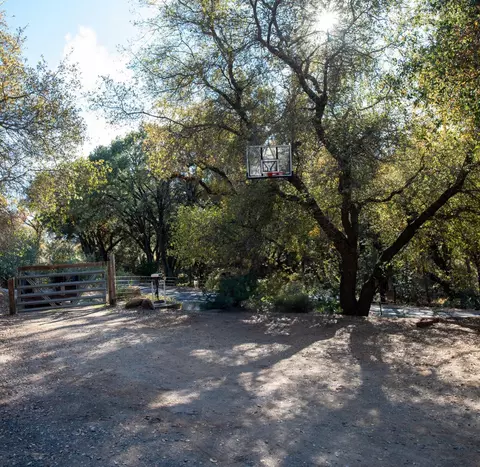 Exterior - 18239 Climax Rd, Jackson, CA 95642 photo 10 of 20