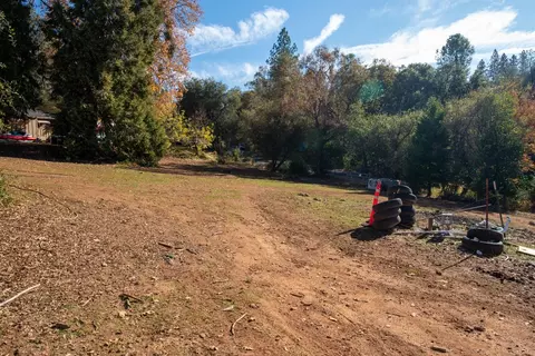 Exterior - 18239 Climax Rd, Jackson, CA 95642 photo 13 of 20