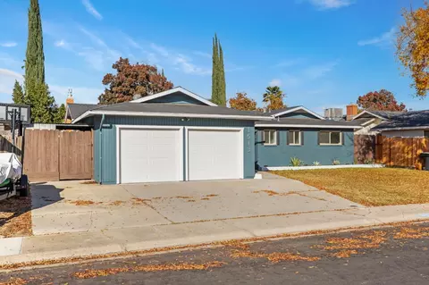 1513 Jacquelyn Way, Modesto, CA 95355 photo 3