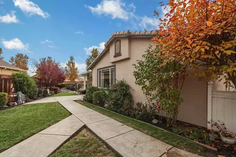 Exterior - 1298 Muir Ct, Tracy, CA 95304 photo 9 of 12
