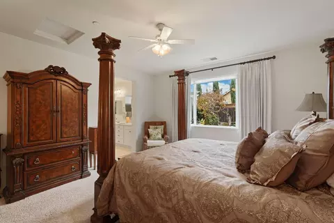 Bedroom - 1298 Muir Ct, Tracy, CA 95304 photo 4 of 4