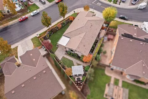 View/Area - 1298 Muir Ct, Tracy, CA 95304 photo 3 of 4