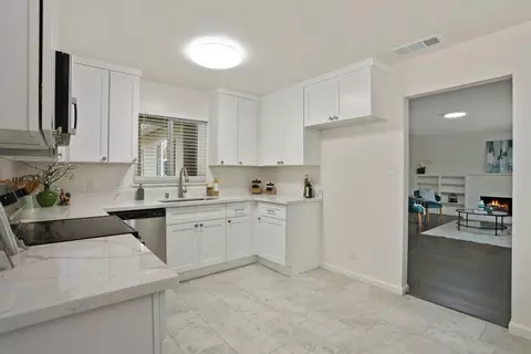 Kitchen - 2109 Geneva Dr, Modesto, CA 95350 photo 3 of 4