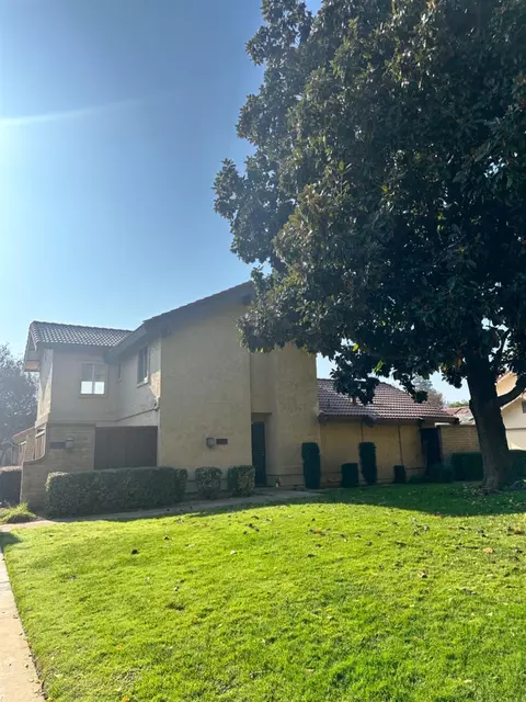 938 Slyvan Mdws, Modesto, CA 95356 photo 1