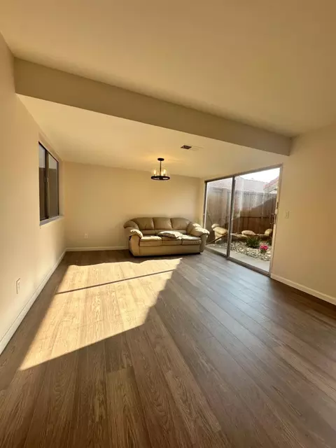 938 Slyvan Mdws, Modesto, CA 95356 photo 11