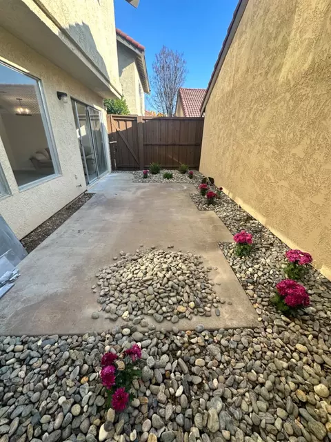 938 Slyvan Mdws, Modesto, CA 95356 photo 23