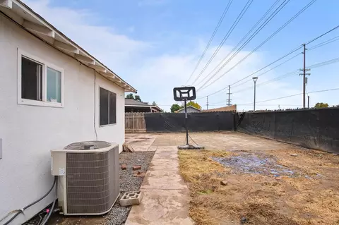 2301 Venus Dr, Ceres, CA 95307 photo 22